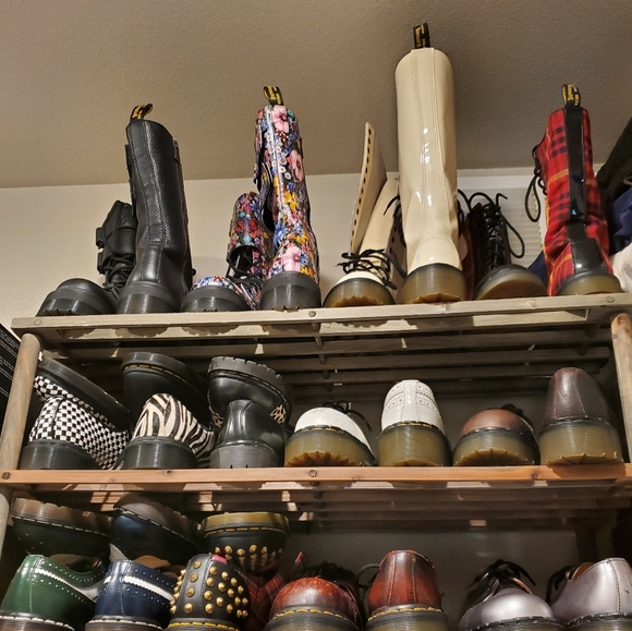 Meet your Posher - Picture 4 of 4